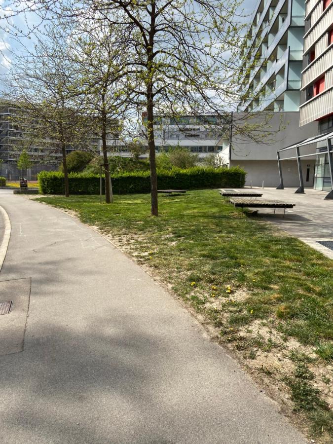 Bright Apartment With A Free Parking Garage @ Wienerberg Екстер'єр фото